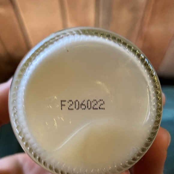 cocokind turmeric illuminating solution. like new. full size. - Picture 2 of 2